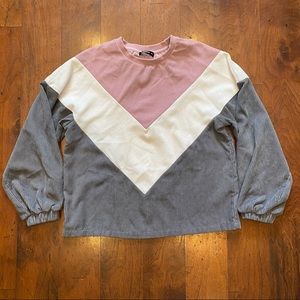 Womens Shein Crew Lightweight Sweater Long sleeve gray white pink Size S